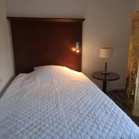 Apartment Gnaden- Und Saale Wittgenstein In The Middle Of Gar Nix *