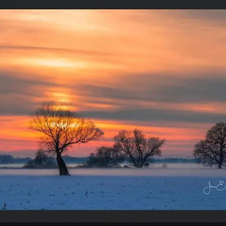 Gnaden- Und Saale Wittgenstein In The Middle Of Gar Nix *