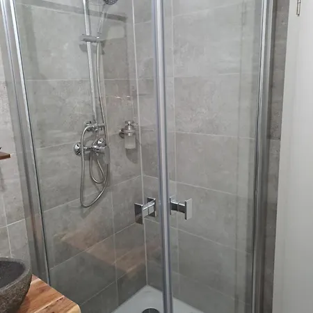 Gnaden- Und Saale Wittgenstein In The Middle Of Gar Nix Apartment