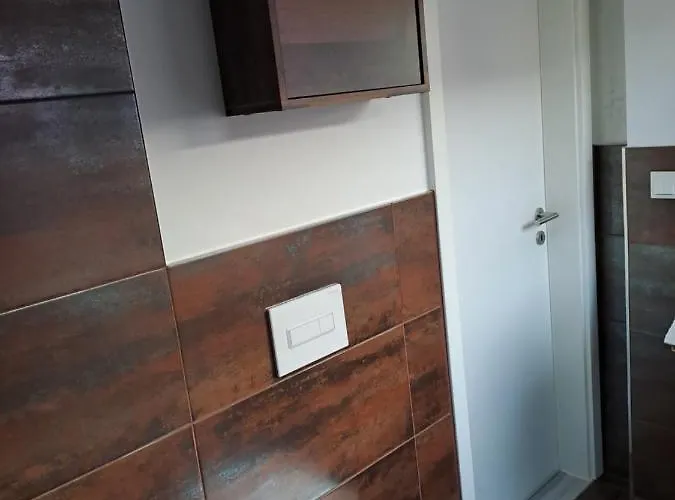 Gnaden- Und Saale Wittgenstein In The Middle Of Gar Nix Apartamento