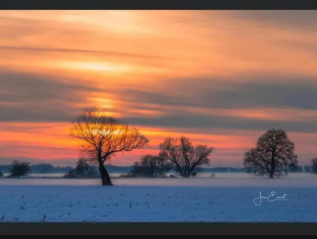 Gnaden- Und Saale Wittgenstein In The Middle Of Gar Nix *