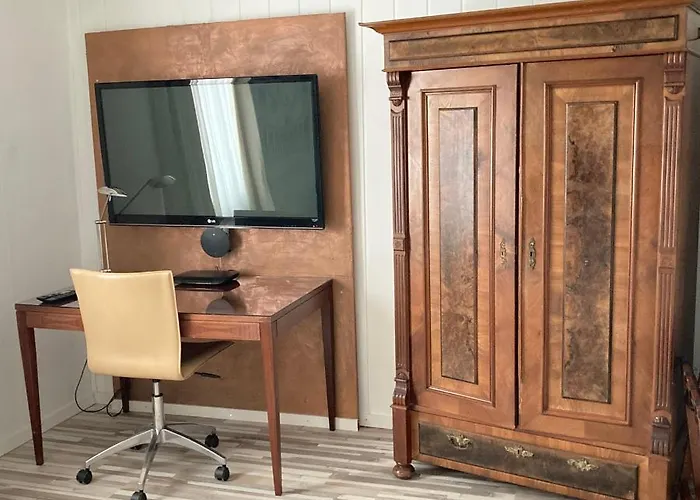 Gnaden- Und Saale Wittgenstein In The Middle Of Gar Nix Apartamento *