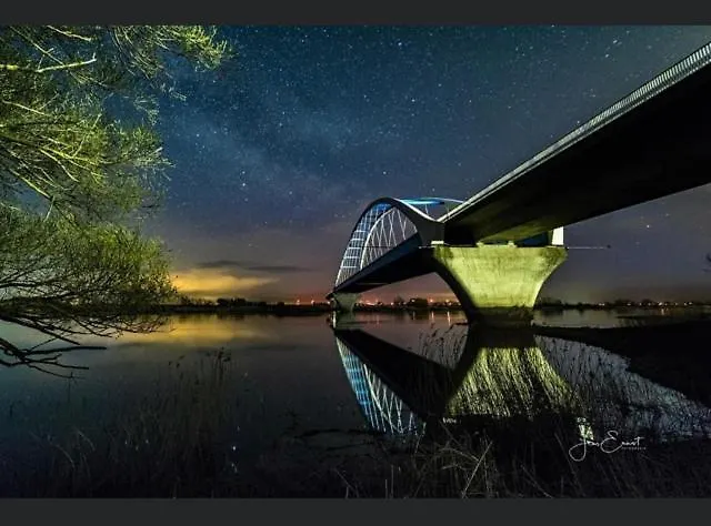 Gnaden- Und Saale Wittgenstein In The Middle Of Gar Nix Apartamento