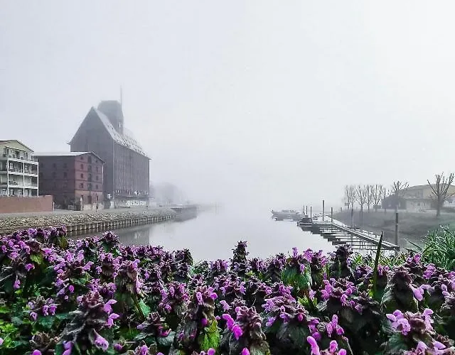 Gnaden- Und Saale Wittgenstein In The Middle Of Gar Nix *